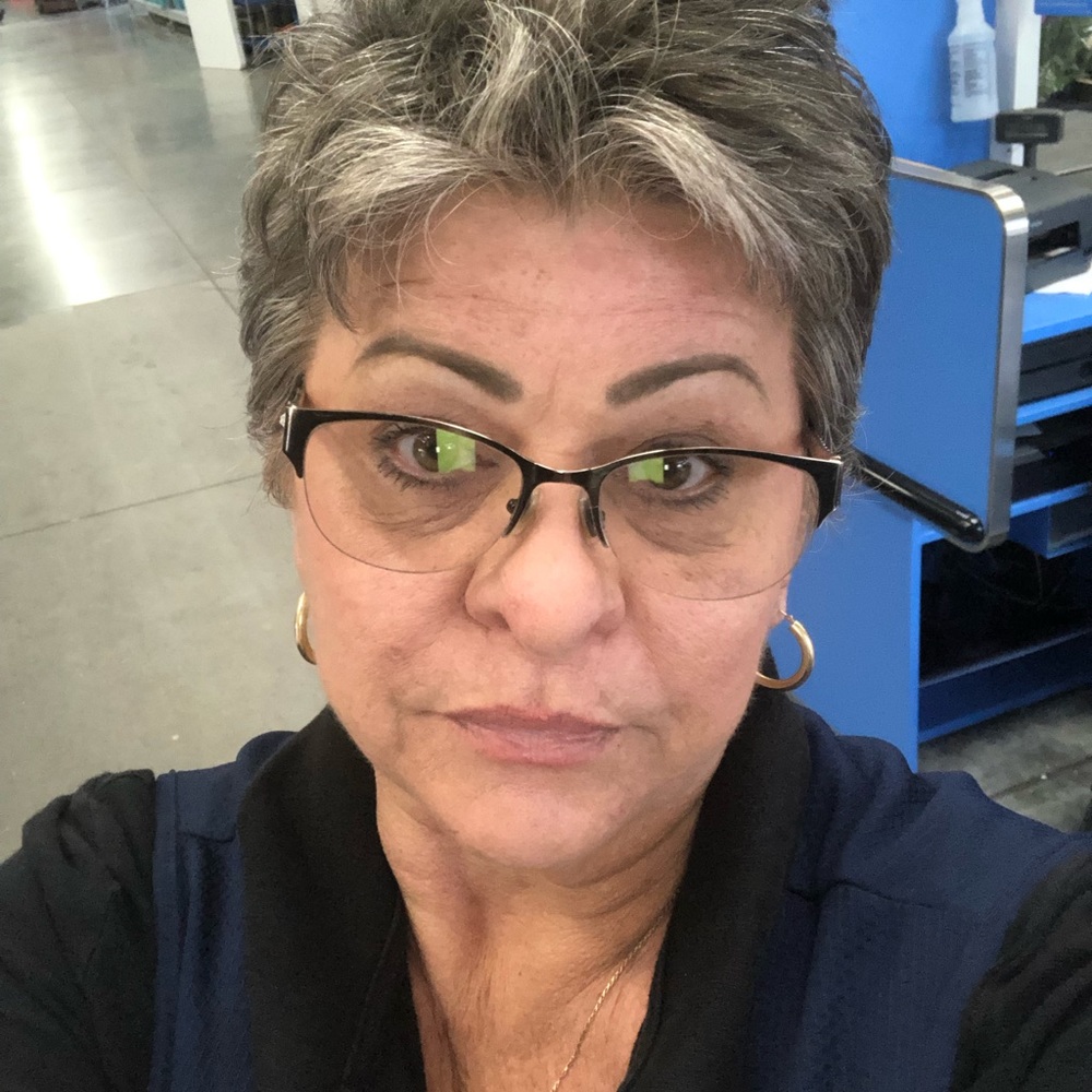 Meet your Posher, Beverly